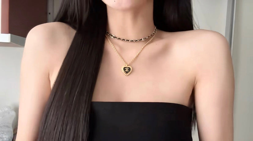 CHANEL Enamel Vintage Necklace