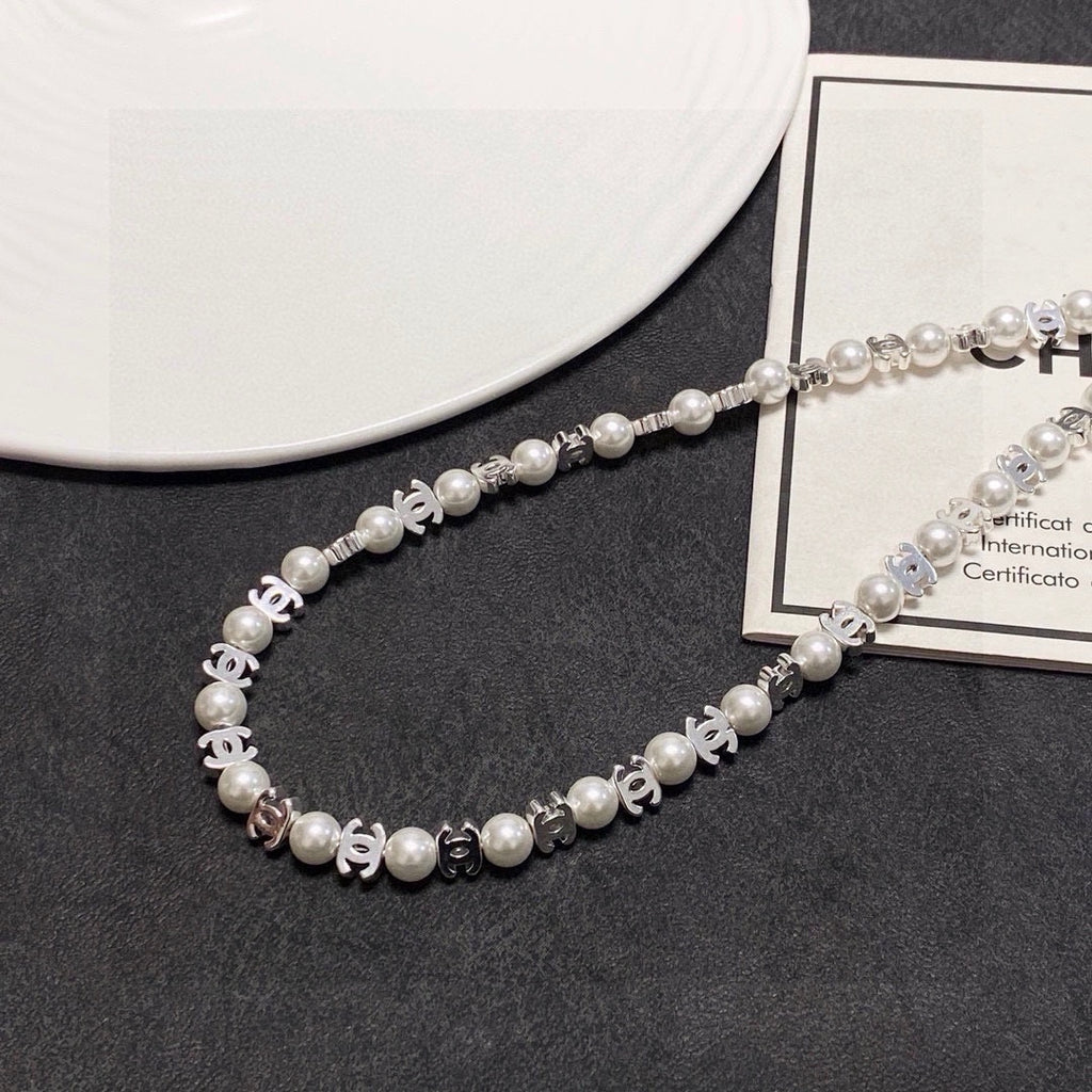 CHANEL Pearl Necklace