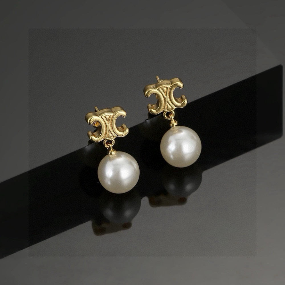 CELINE Pearl Earrings