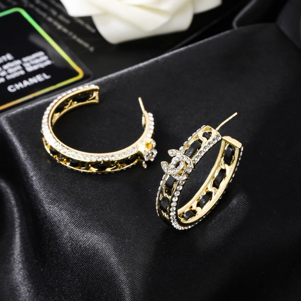 CHANEL P65 Pearl Earrings
