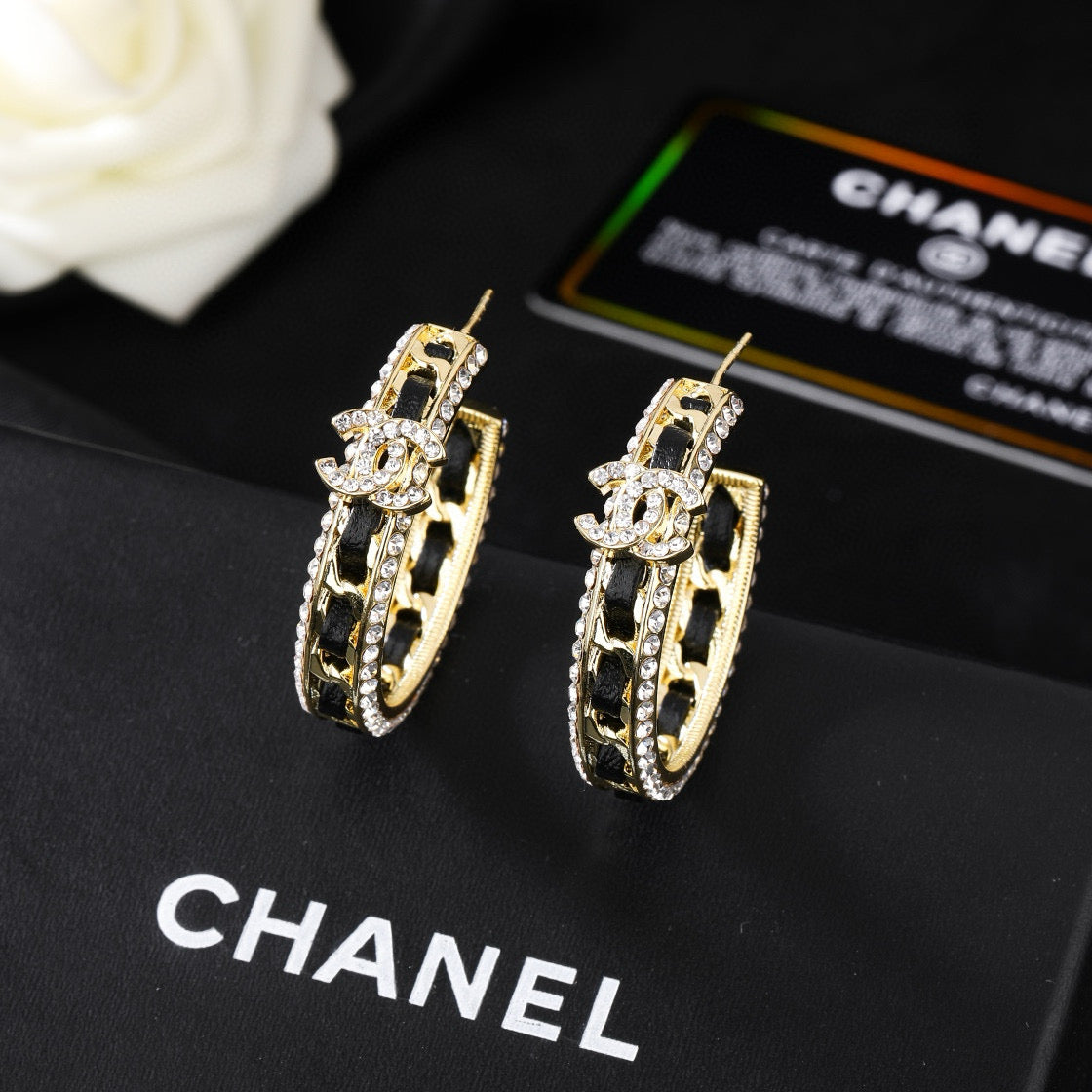 CHANEL P65 Pearl Earrings