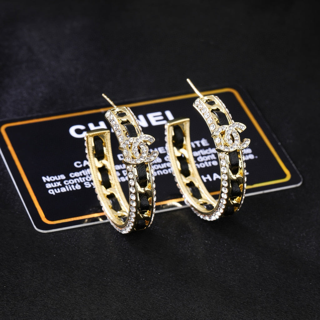 CHANEL P65 Pearl Earrings