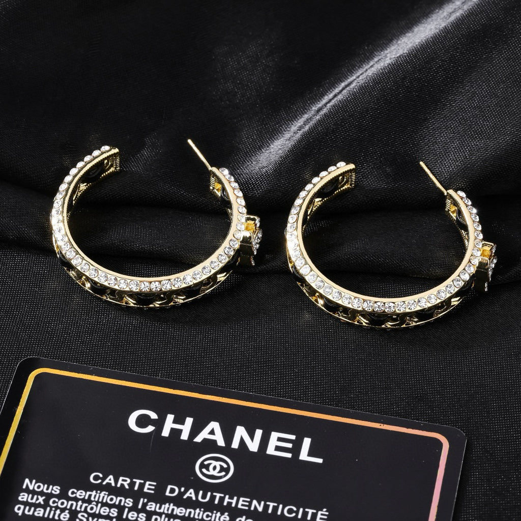 CHANEL P65 Pearl Earrings
