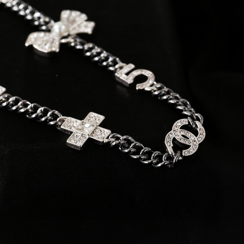 CHANEL P75 Double-C Bow Necklace