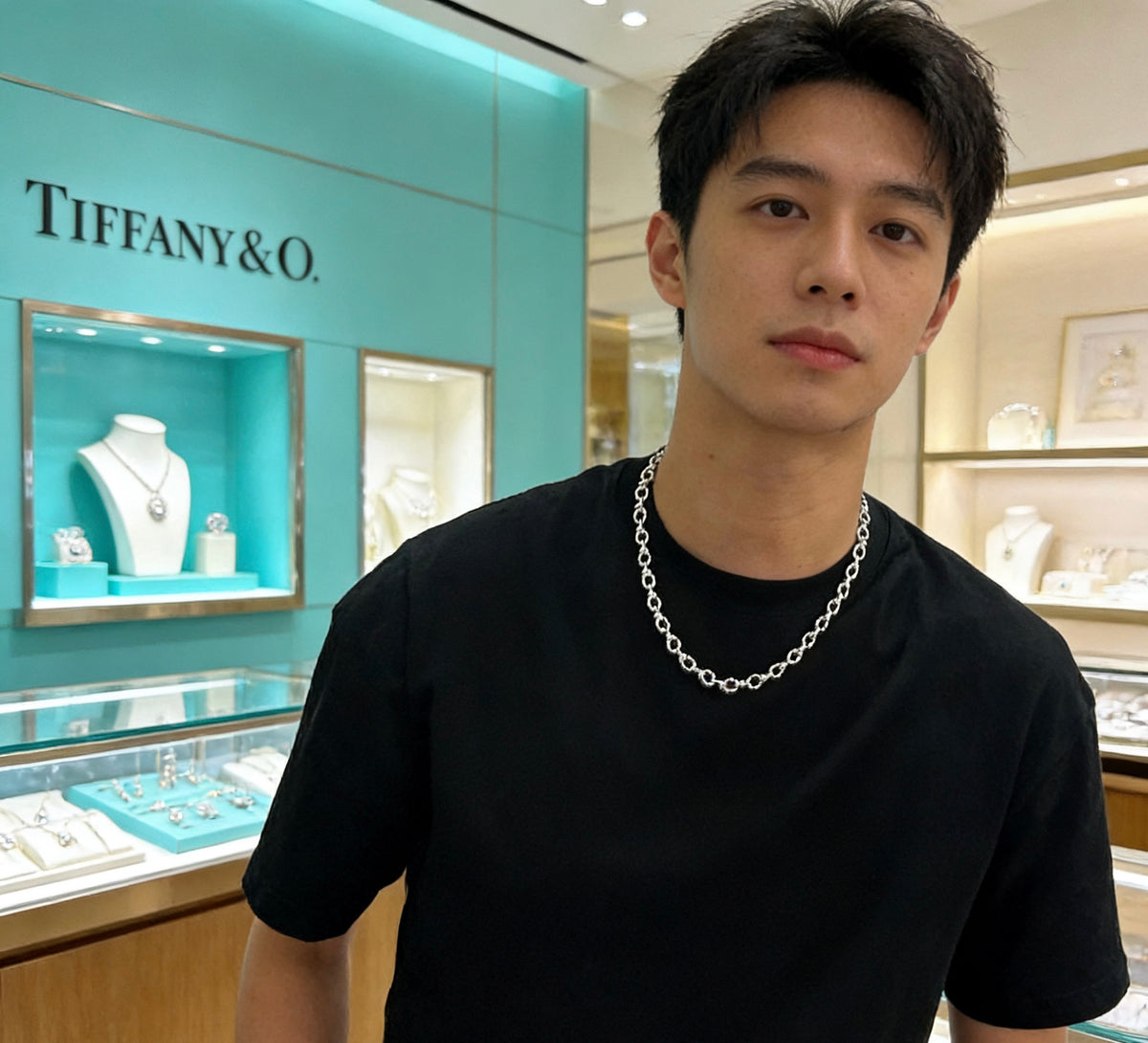 TIFFANY & CO. P90 Vintage Necklace