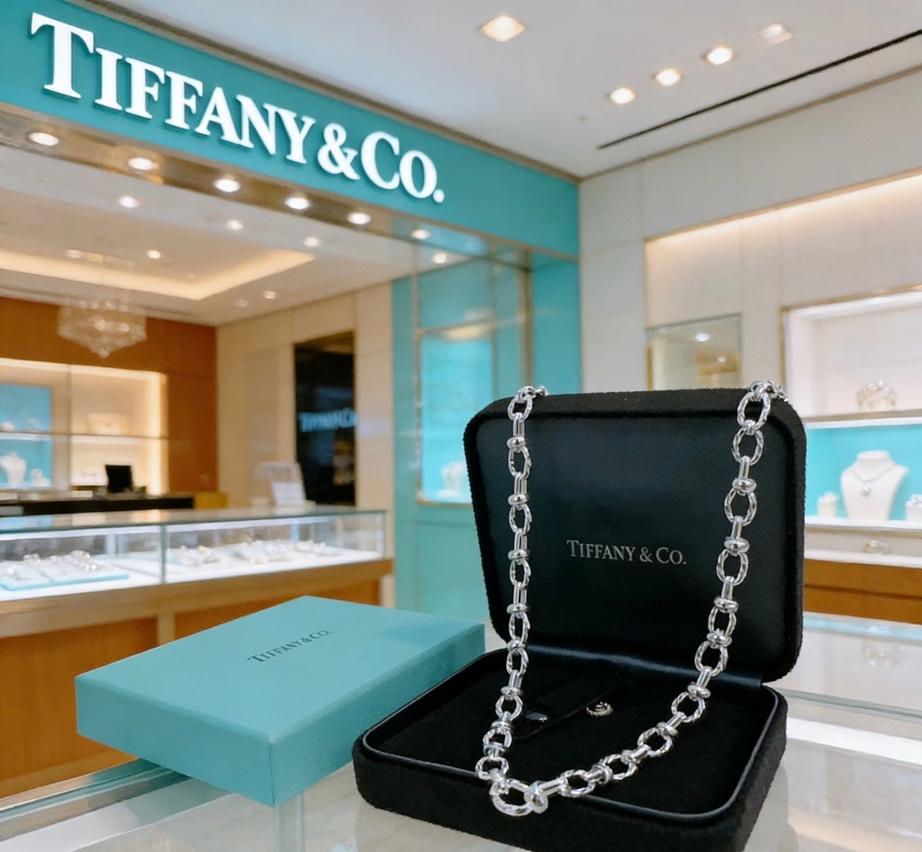 TIFFANY & CO. P90 Vintage Necklace
