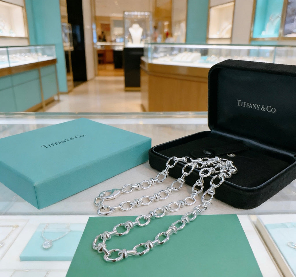 TIFFANY & CO. P90 Vintage Necklace