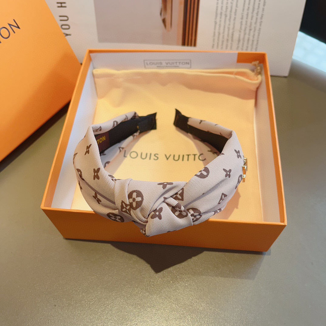 LOUIS VUITTON Headband