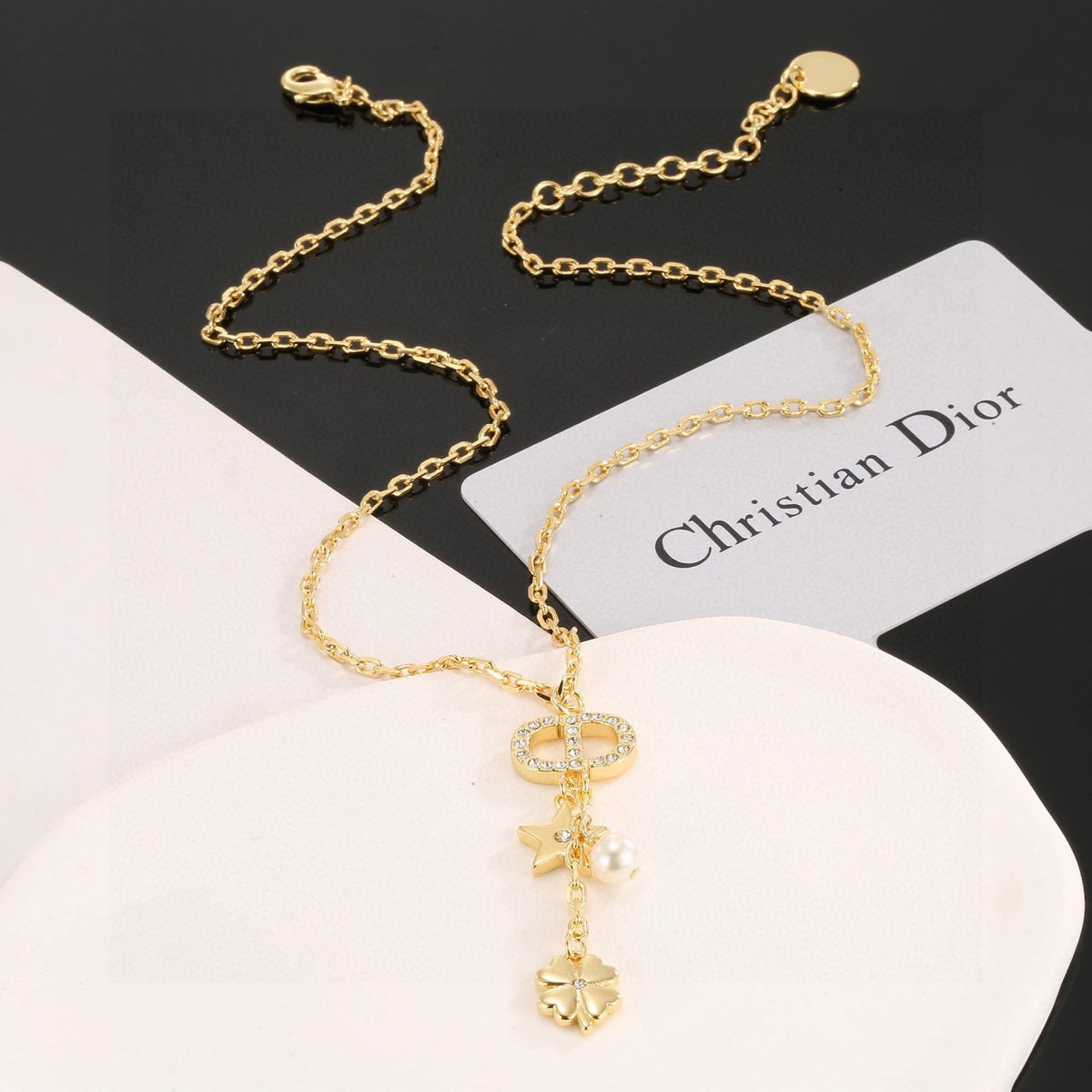 DIOR Four-Leaf Clover Vintage Necklace