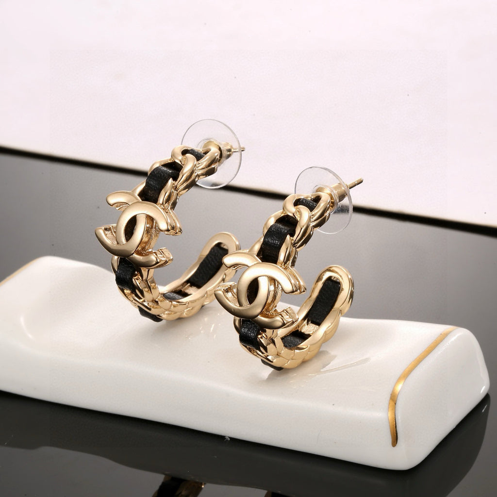 CHANEL Double-C Earrings