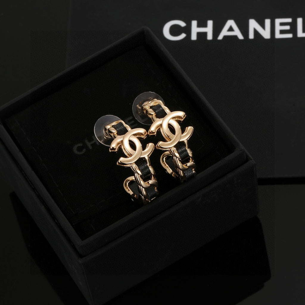 CHANEL Double-C Earrings