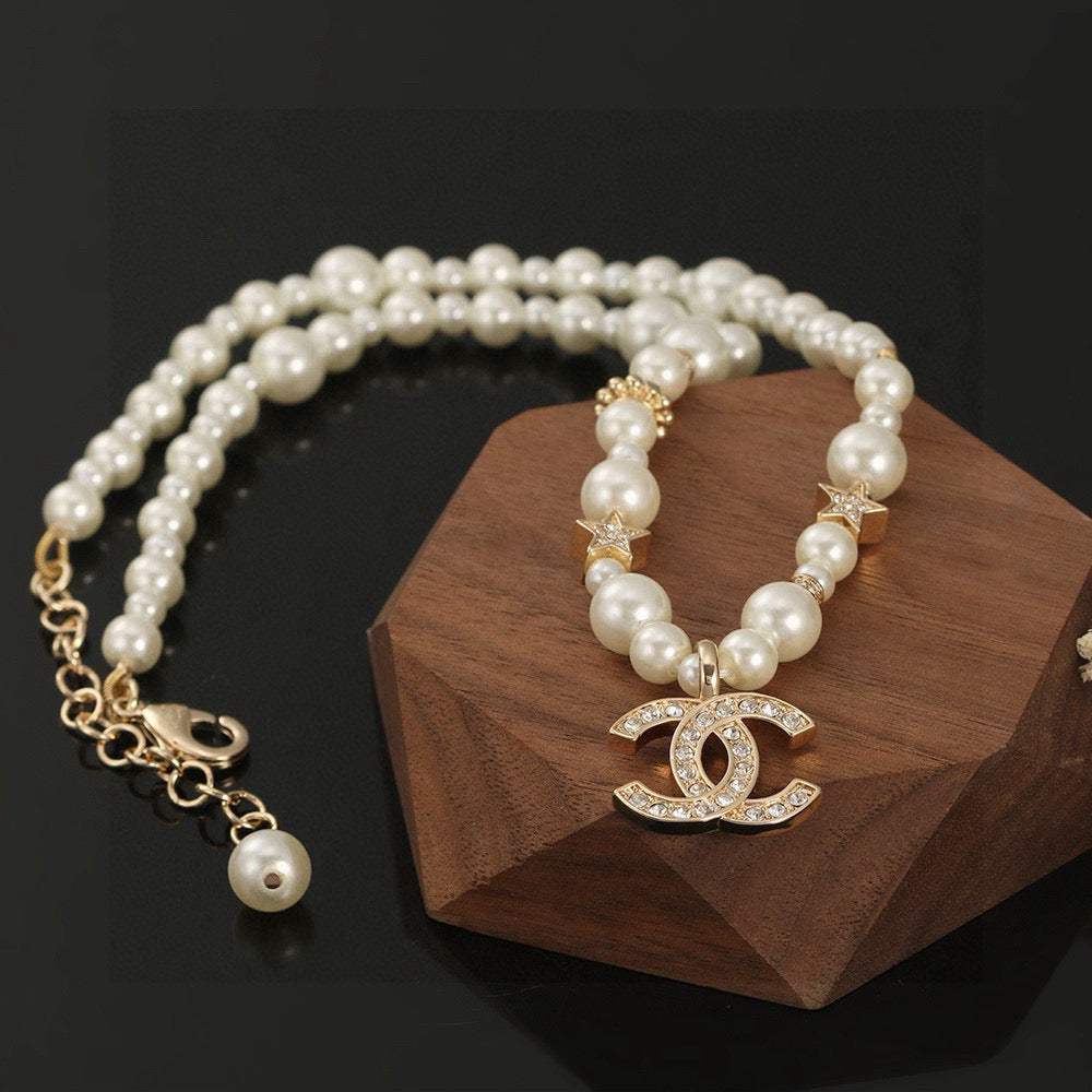 CHANEL Pearl Choker Necklace