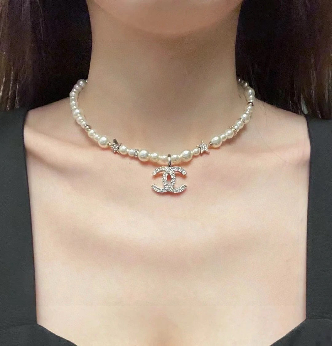 CHANEL Pearl Choker Necklace