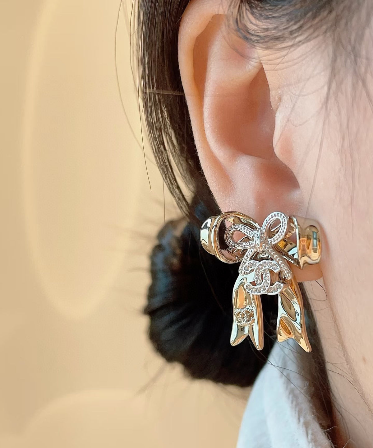 CHANEL Bow Earrings