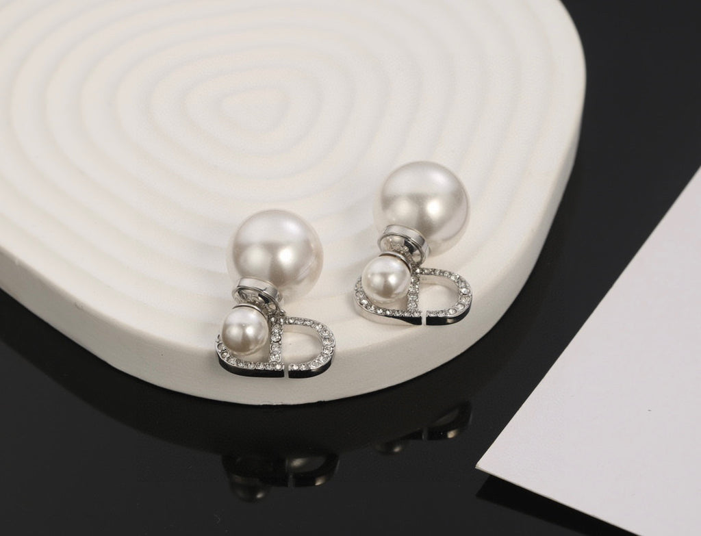 DIOR Pearl Earrings