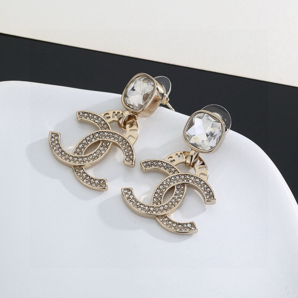 CHANEL Double-C Earrings