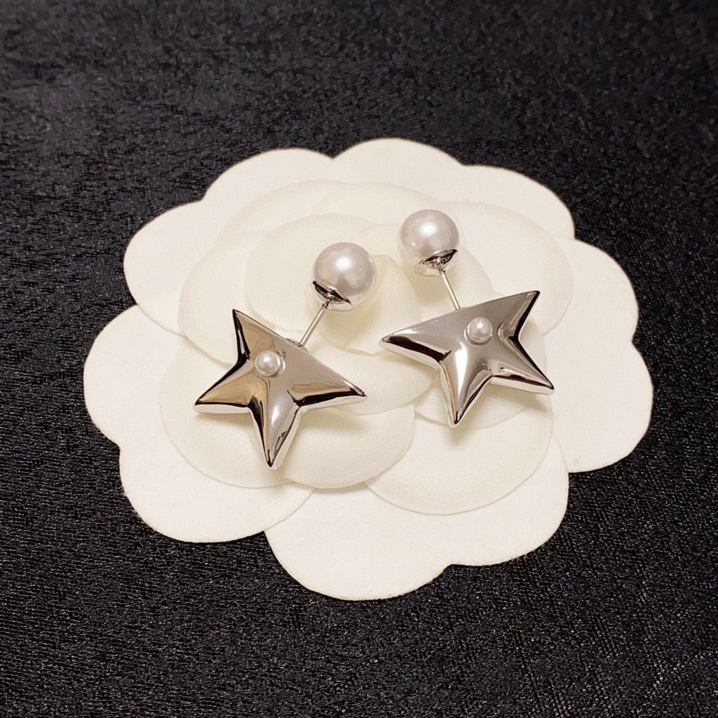 DIOR Pearl Earrings