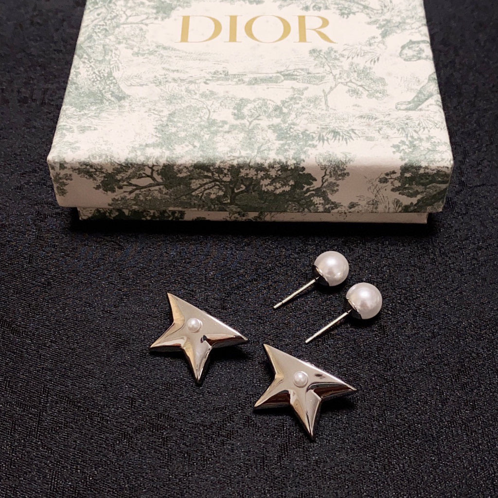 DIOR Pearl Earrings