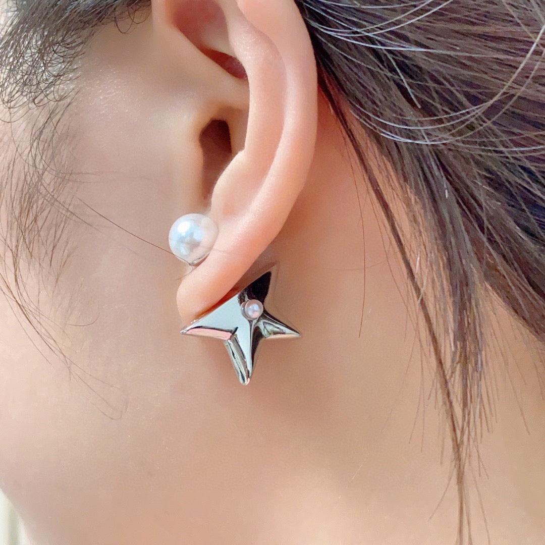 DIOR Pearl Earrings