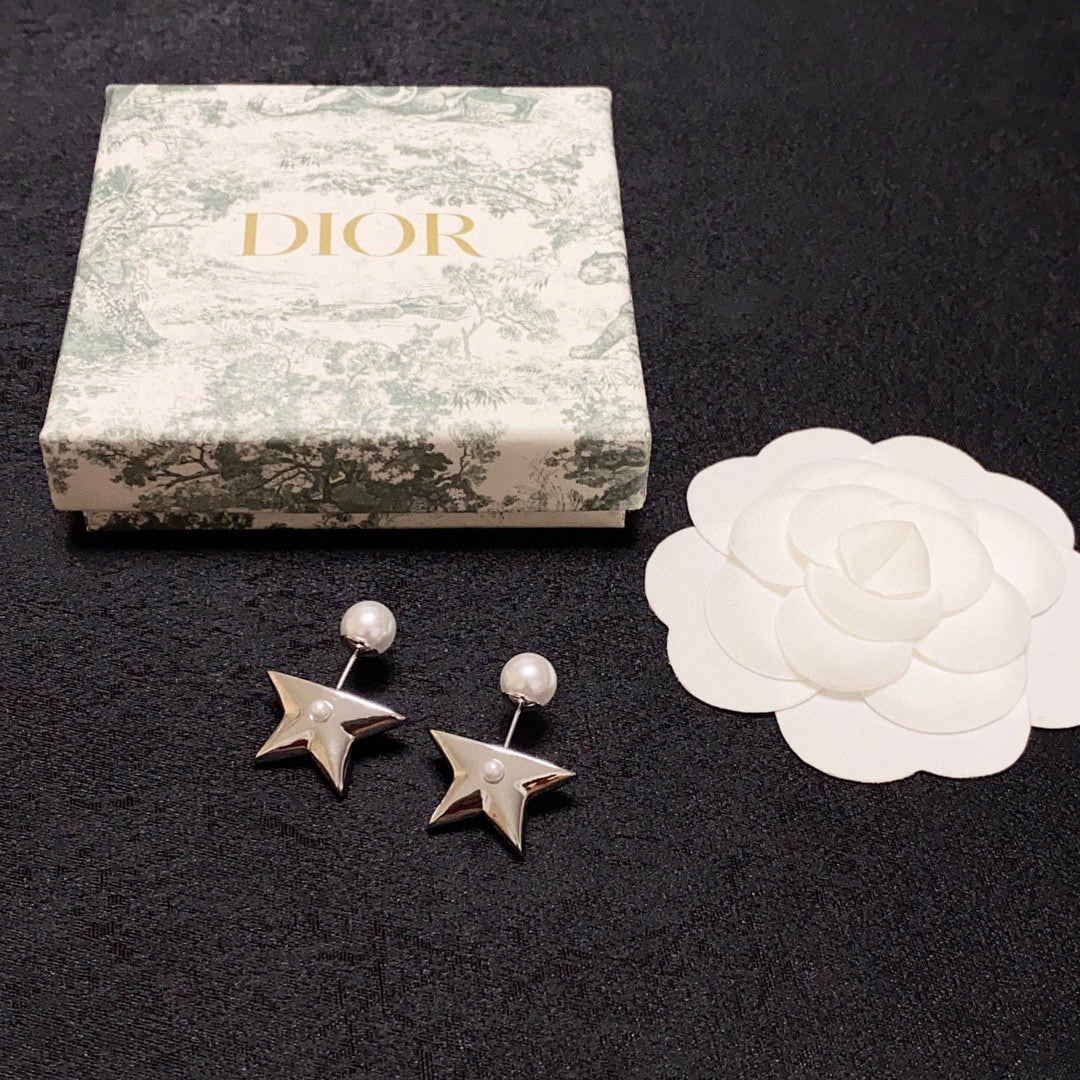 DIOR Pearl Earrings