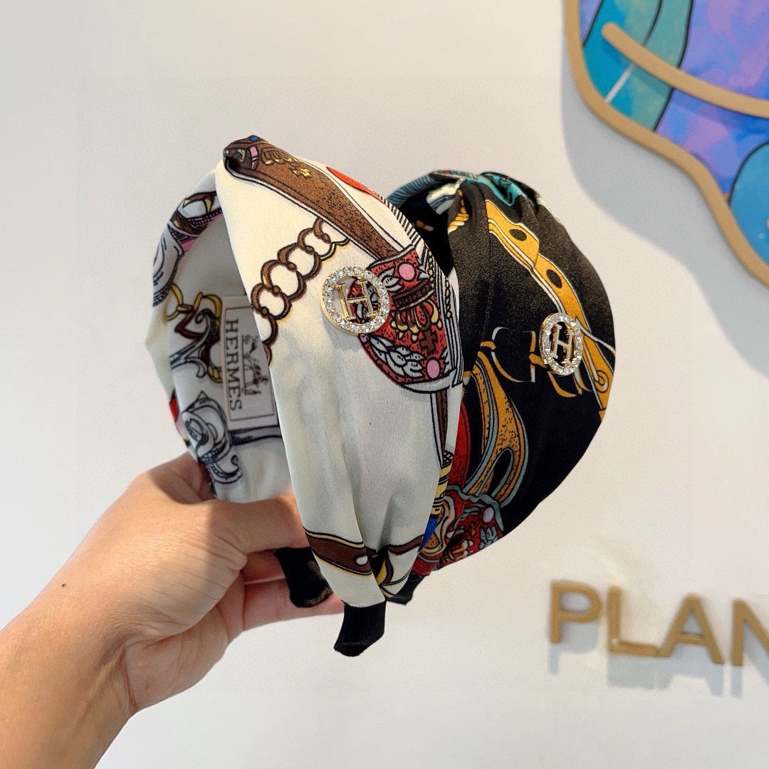HERMÈS Silk Headband
