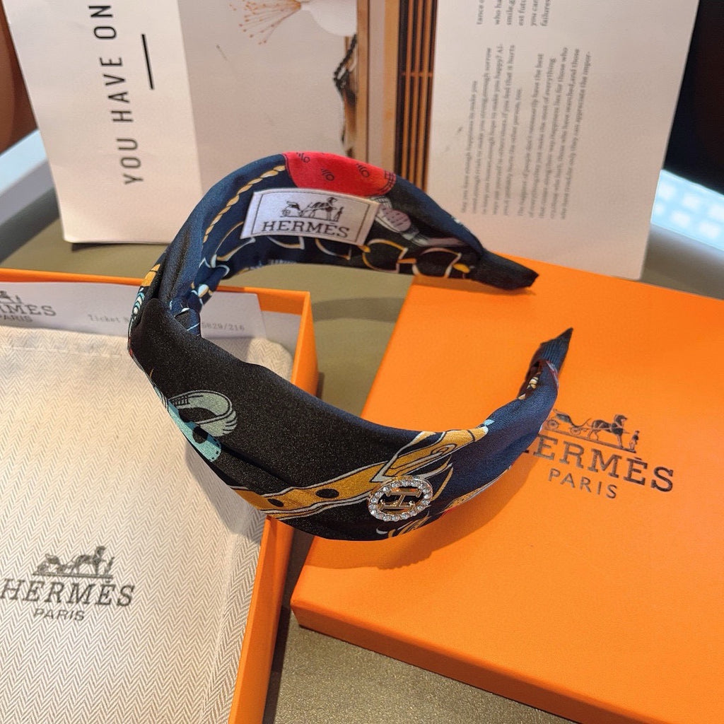 HERMÈS Silk Headband