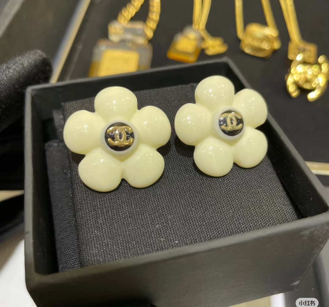 CHANEL Camellia Earrings