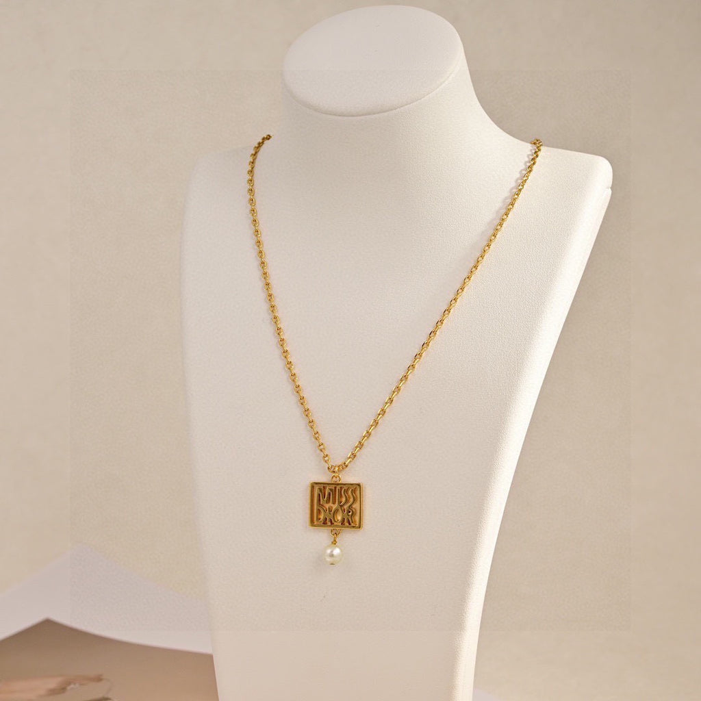 DIOR Necklace