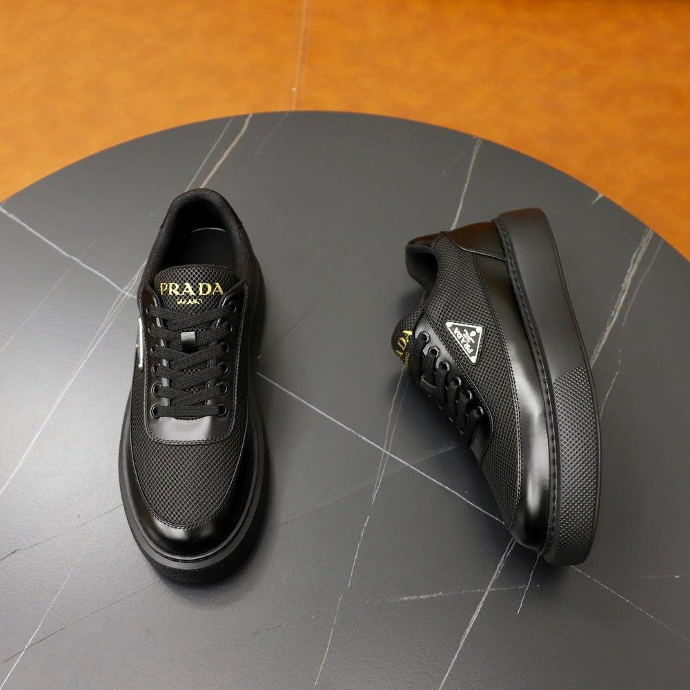 Prada Men's Shoes - Style 428827