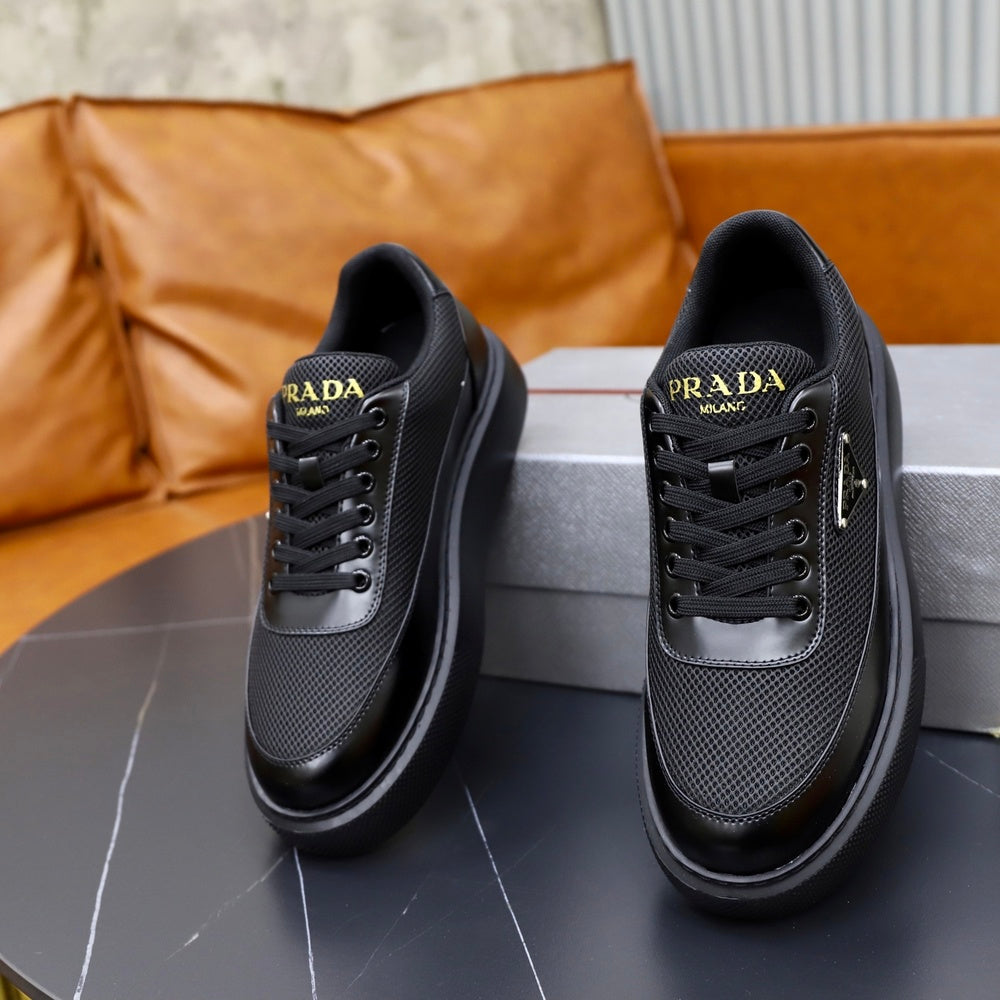 Prada Men's Shoes - Style 428827