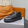 Prada Men's Shoes - Style 428827