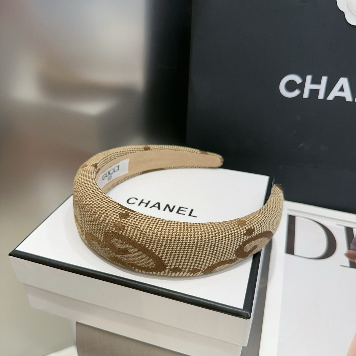 GUCCI Letter Logo Headband