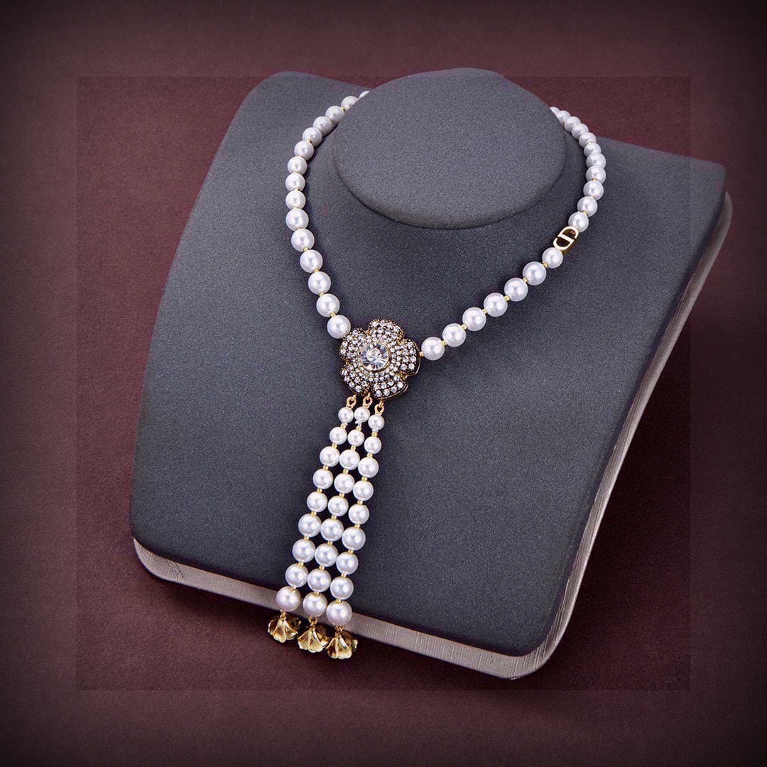 DIOR Necklace