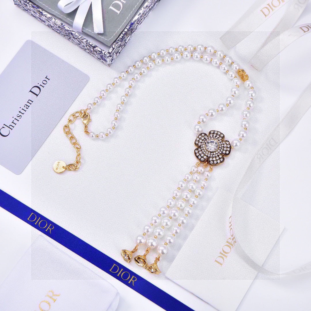 DIOR Necklace