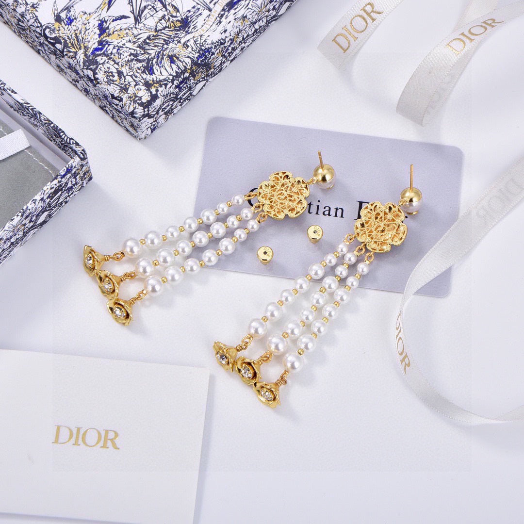 DIOR Necklace