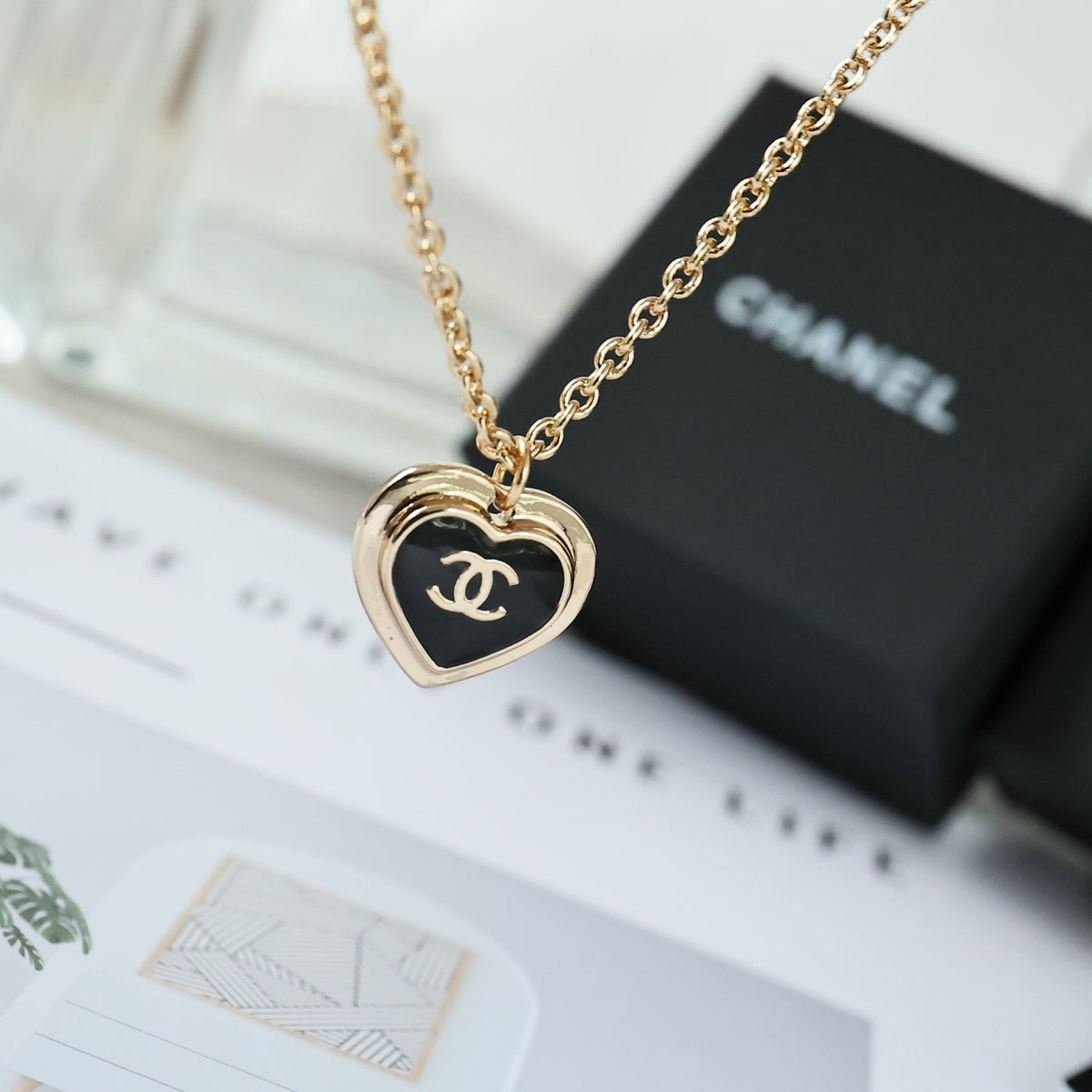 CHANEL Enamel Gold-Tone Vintage Heart Necklace