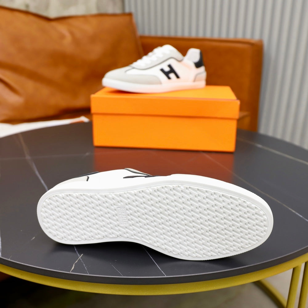 Hermès Men's Shoes - Style 428858