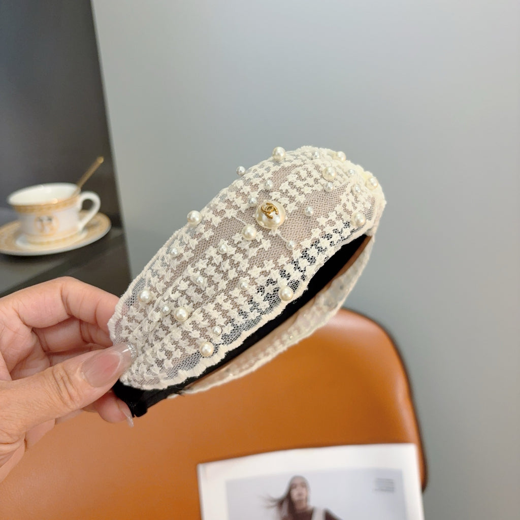 CHANEL Pearl Wide Vintage Headband