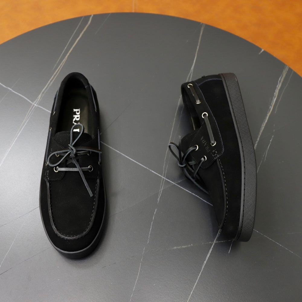Prada Men's Sneakers - Style 428892