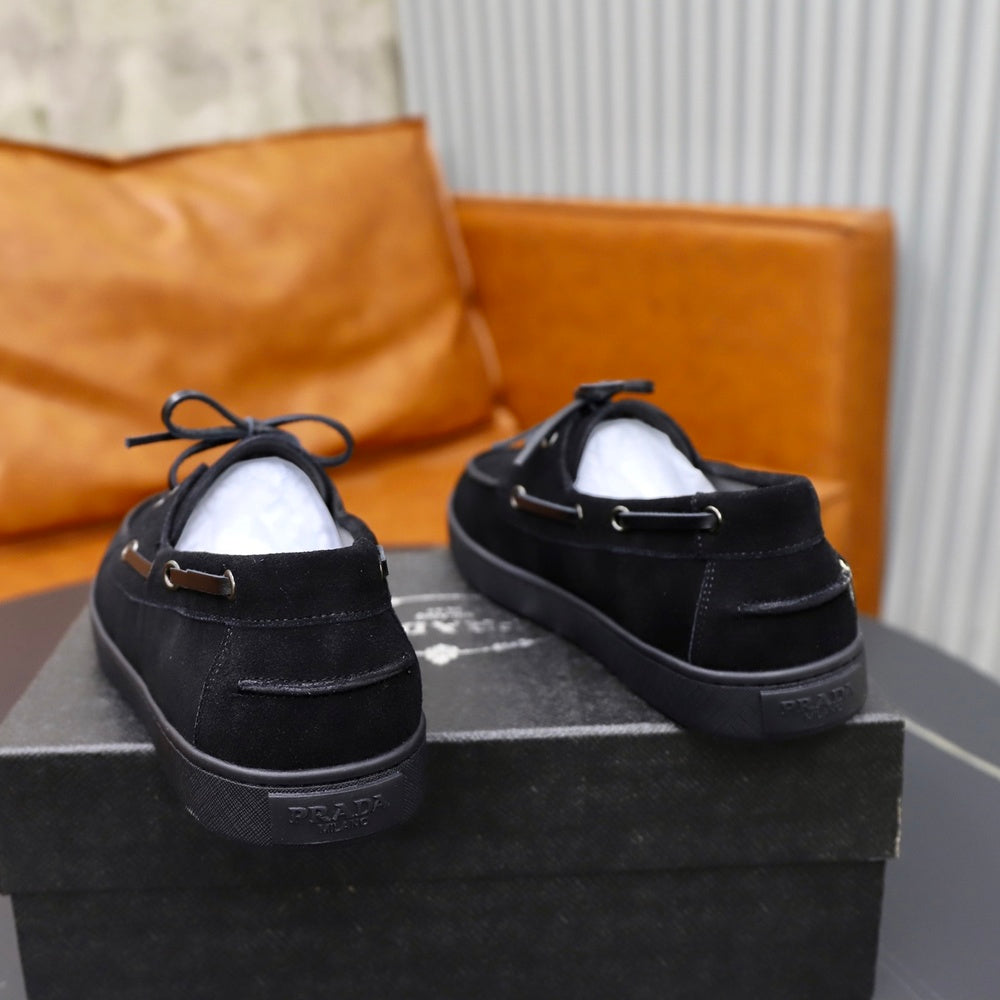 Prada Men's Sneakers - Style 428892
