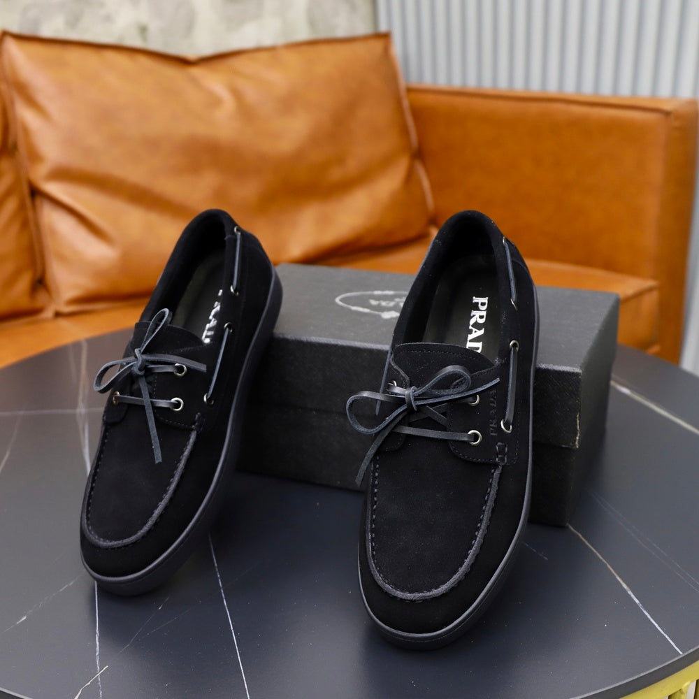 Prada Men's Sneakers - Style 428892