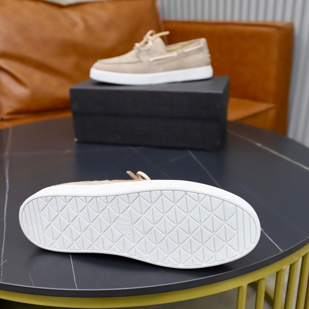 Prada Men's Sneakers - Style 428892
