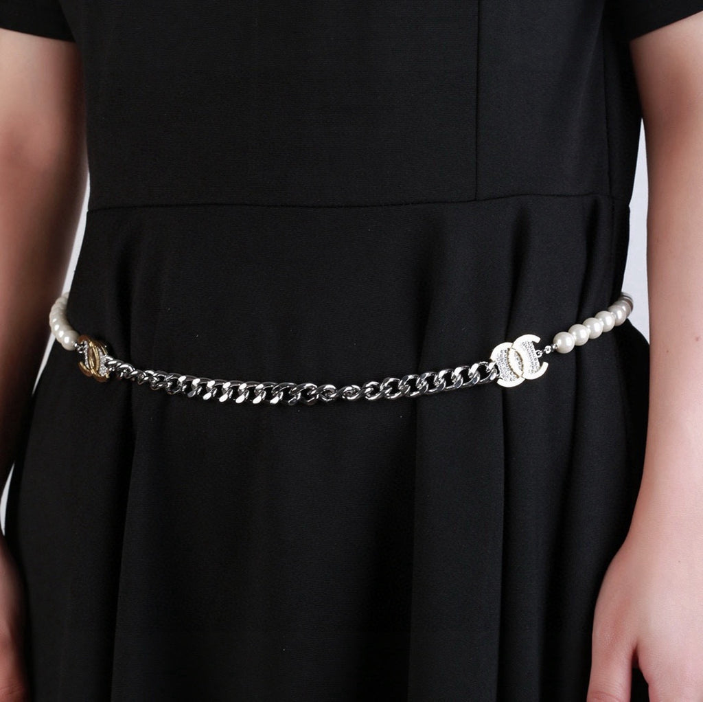 CHANEL P125 Pearl Double-C Necklace