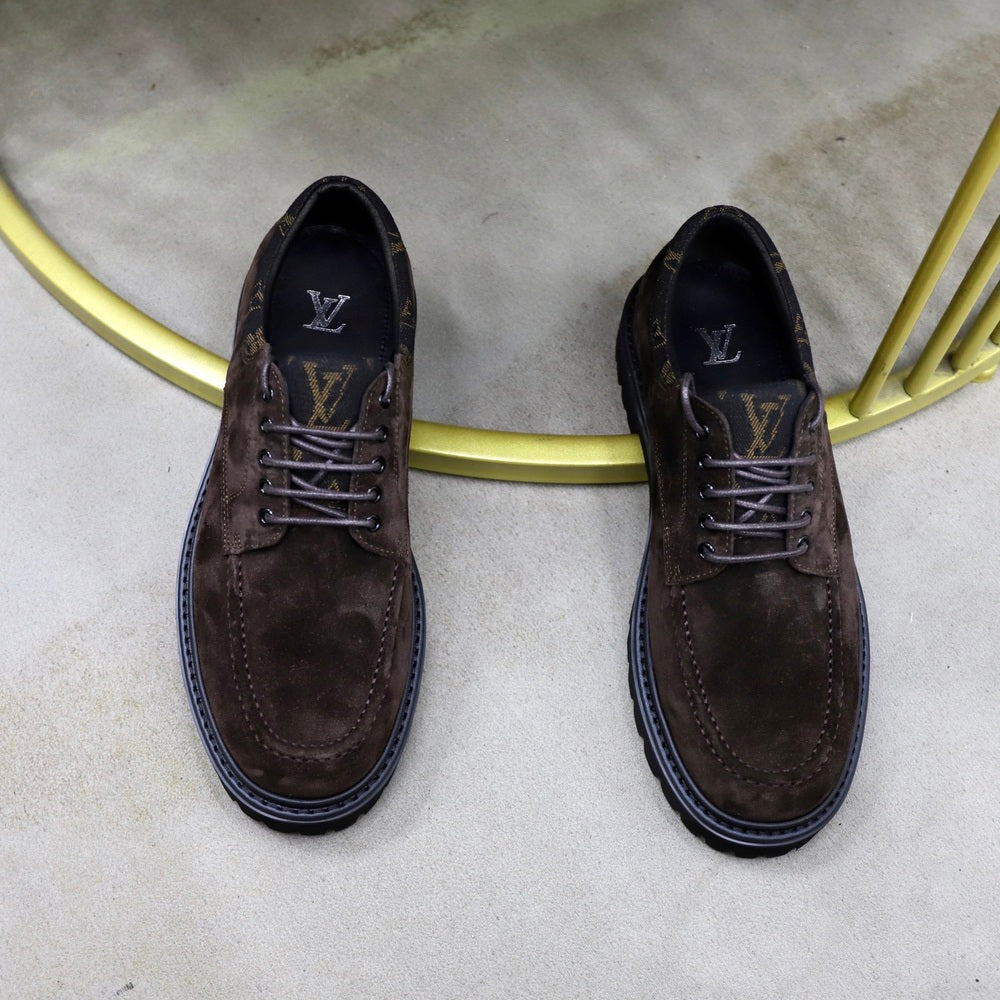 Louis Vuitton Men's Dress Shoes - Style 426032