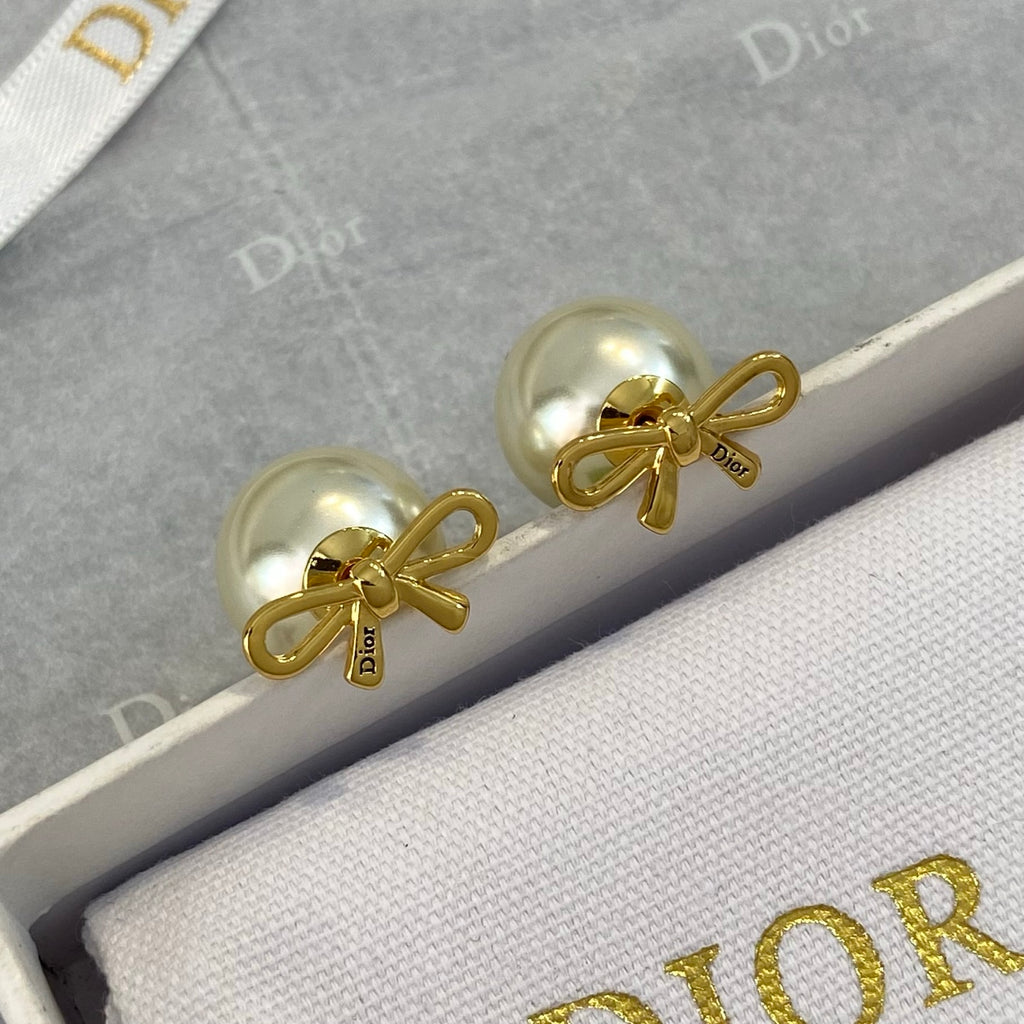Bow Earrings