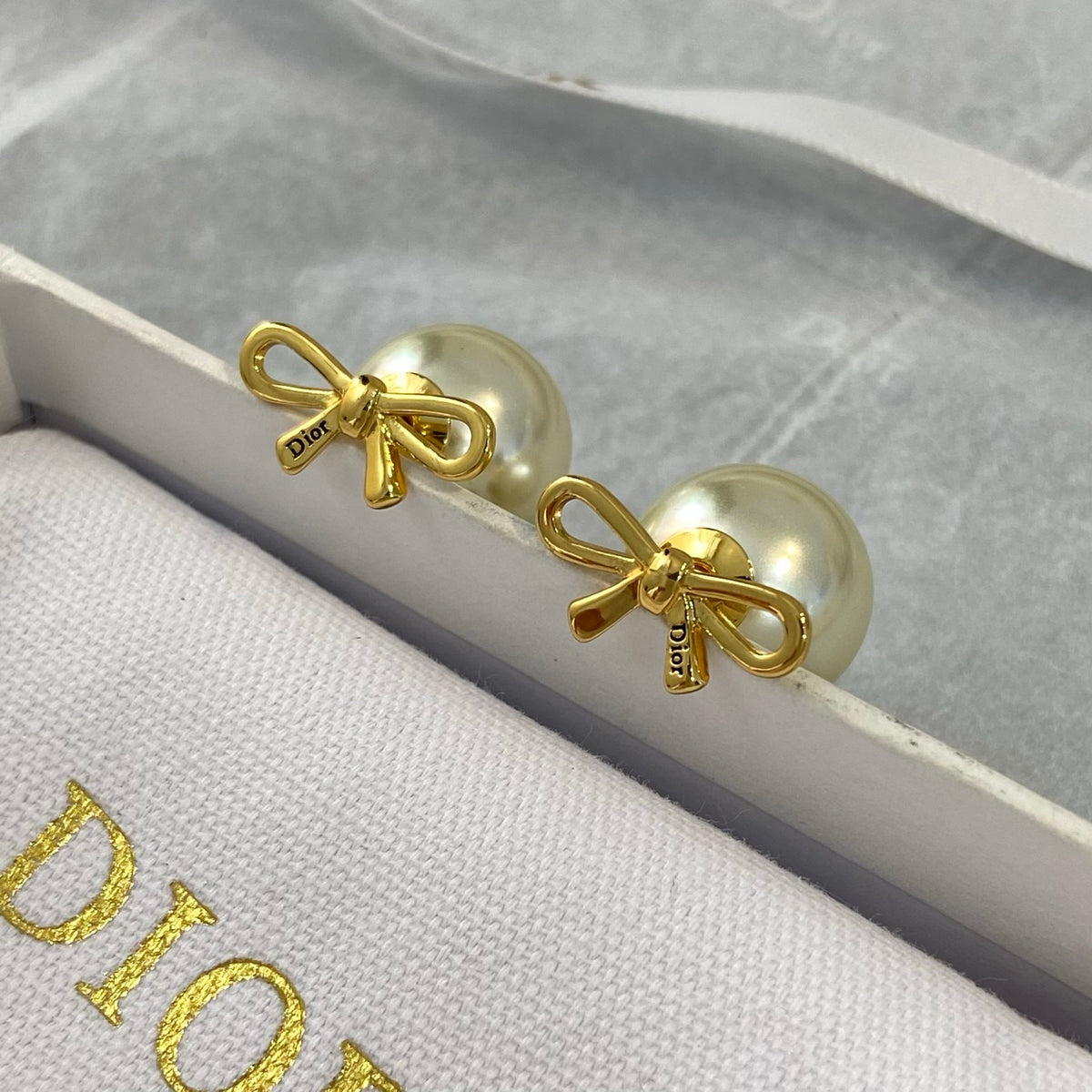 Bow Earrings