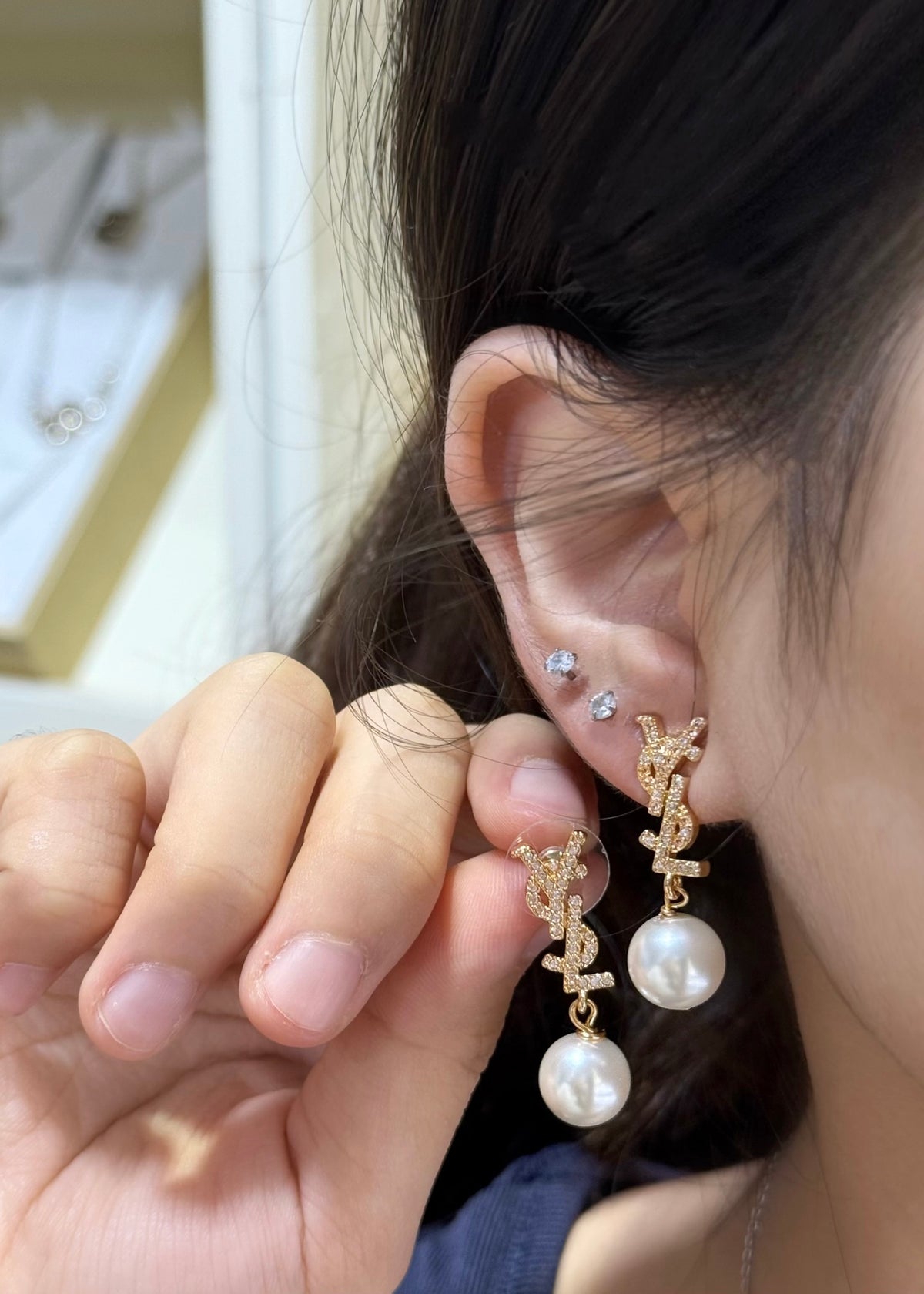 Pearl Crystal Earrings