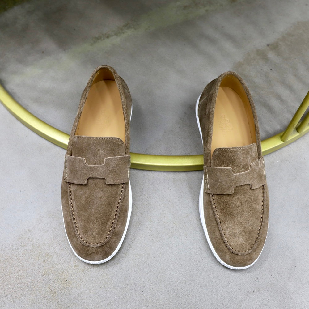Hermès Men's Shoes - Style 428705
