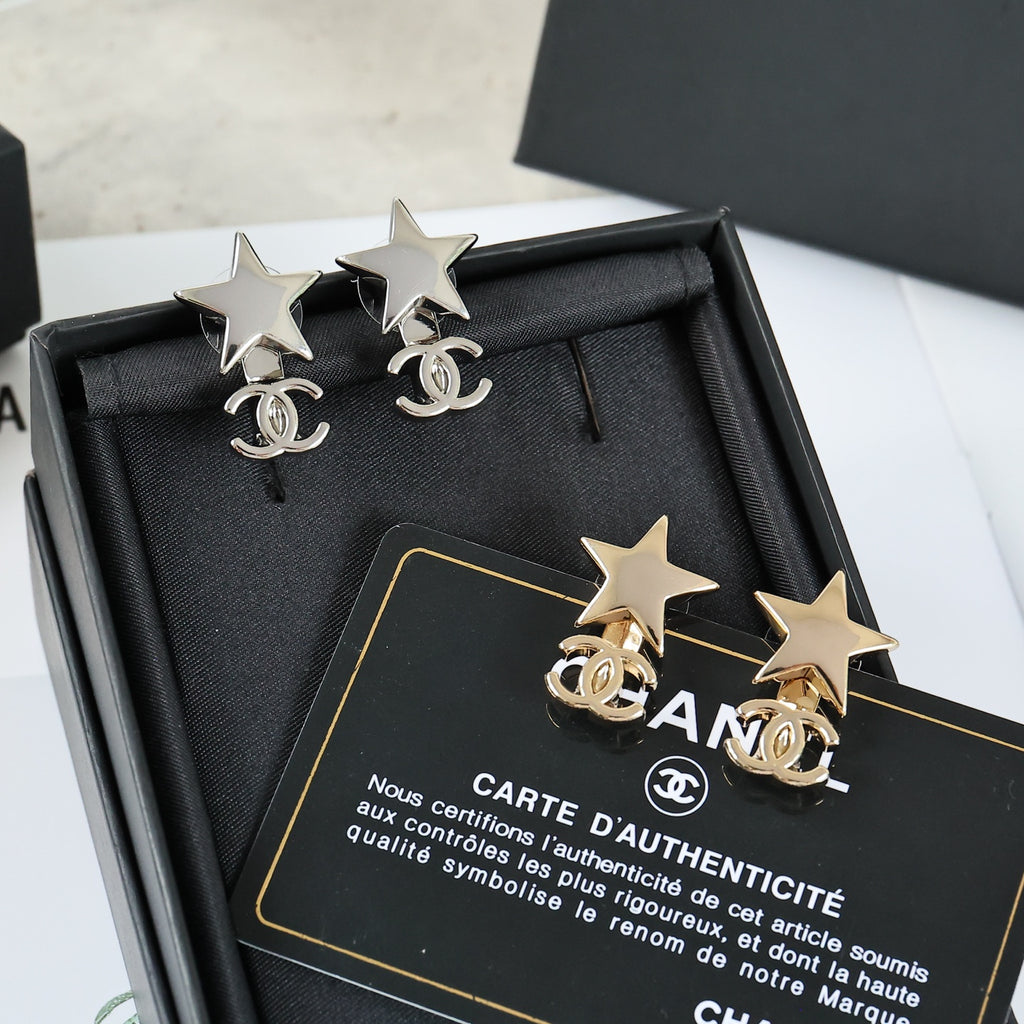CHANEL Double-C Earrings