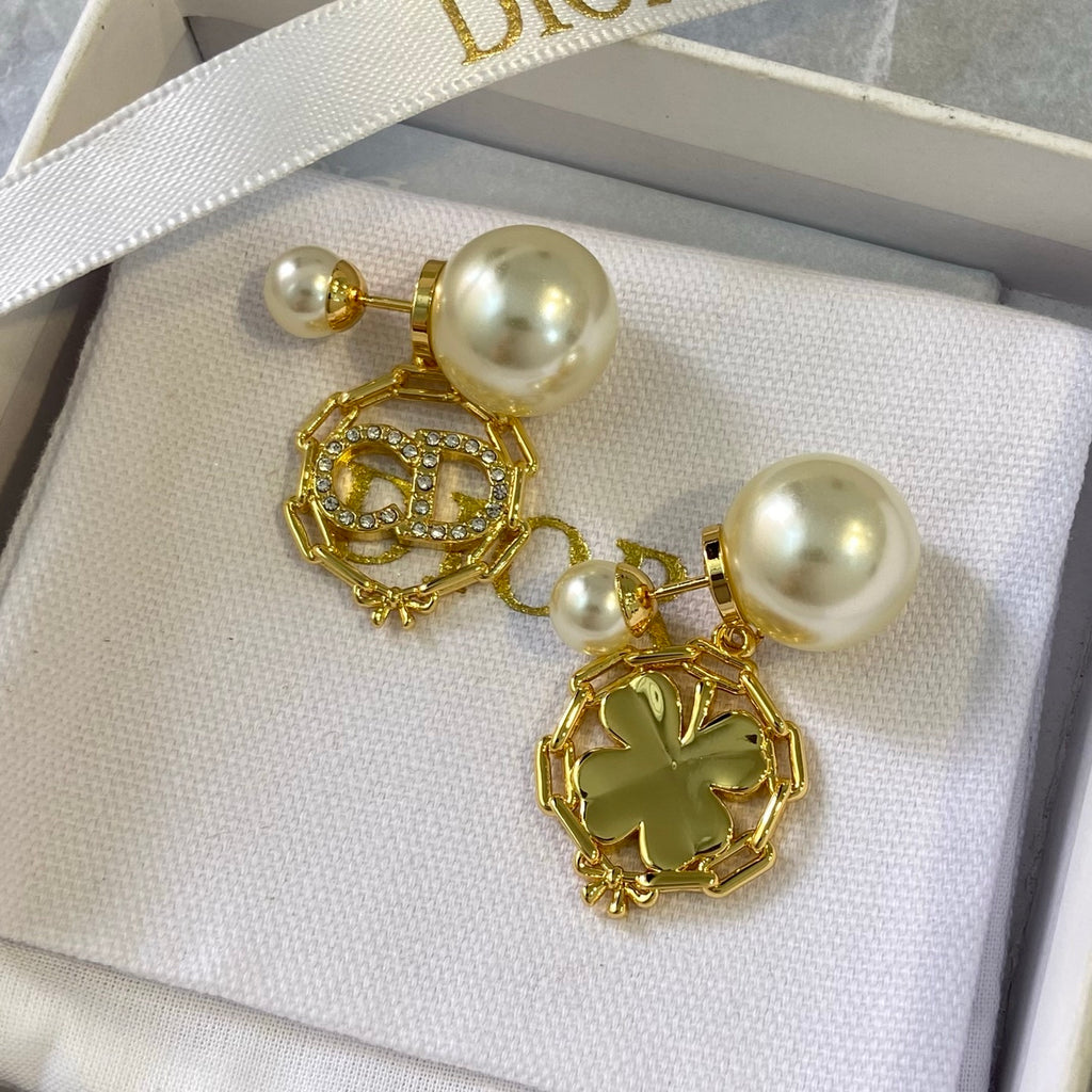 Pearl Earrings